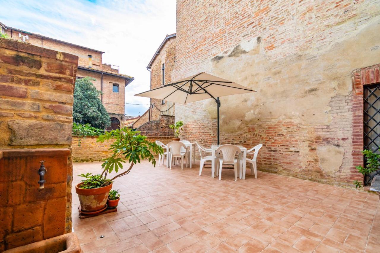 La Terrazza Di San Marco - Lovely Apartment! Siena Buitenkant foto