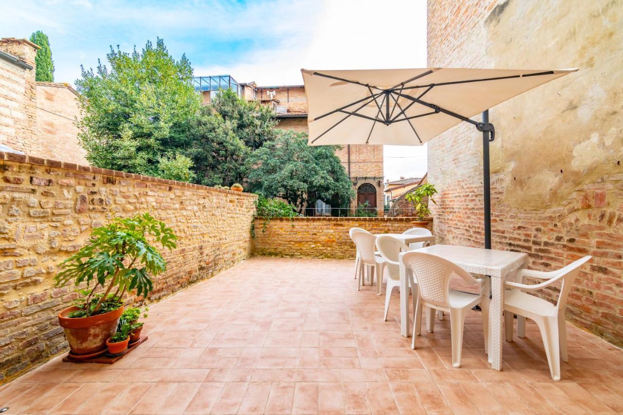 La Terrazza Di San Marco - Lovely Apartment! Siena Buitenkant foto